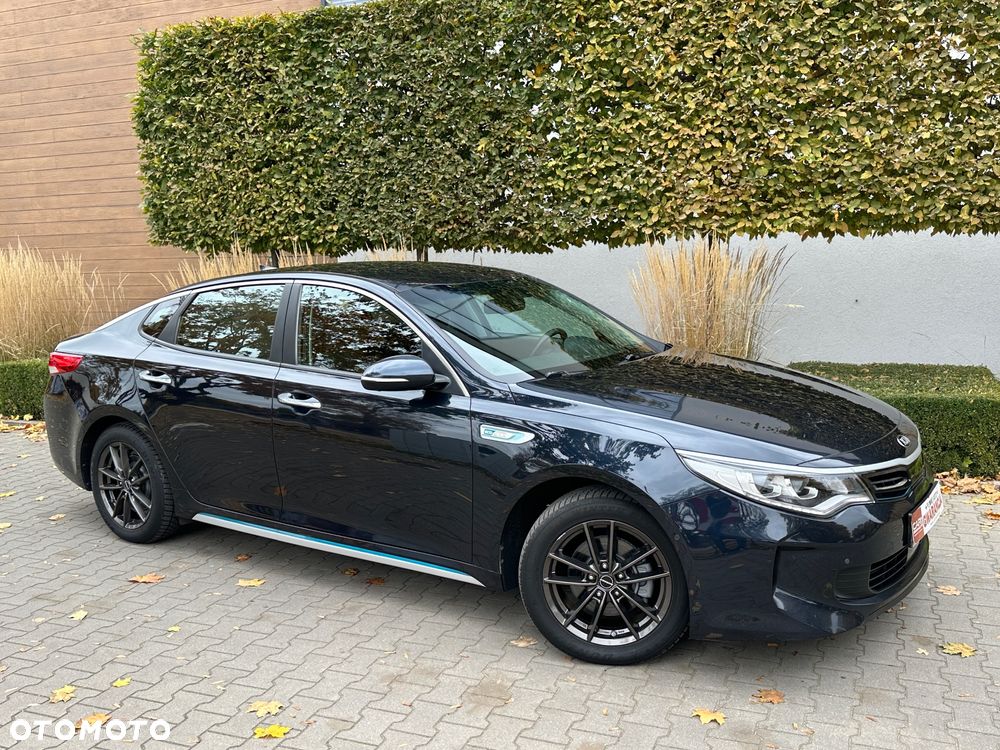 Kia Optima Plug-in Hybrid - 16