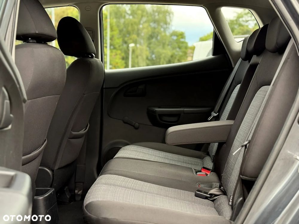 Kia Venga 1.4 CVVT Vision - 7