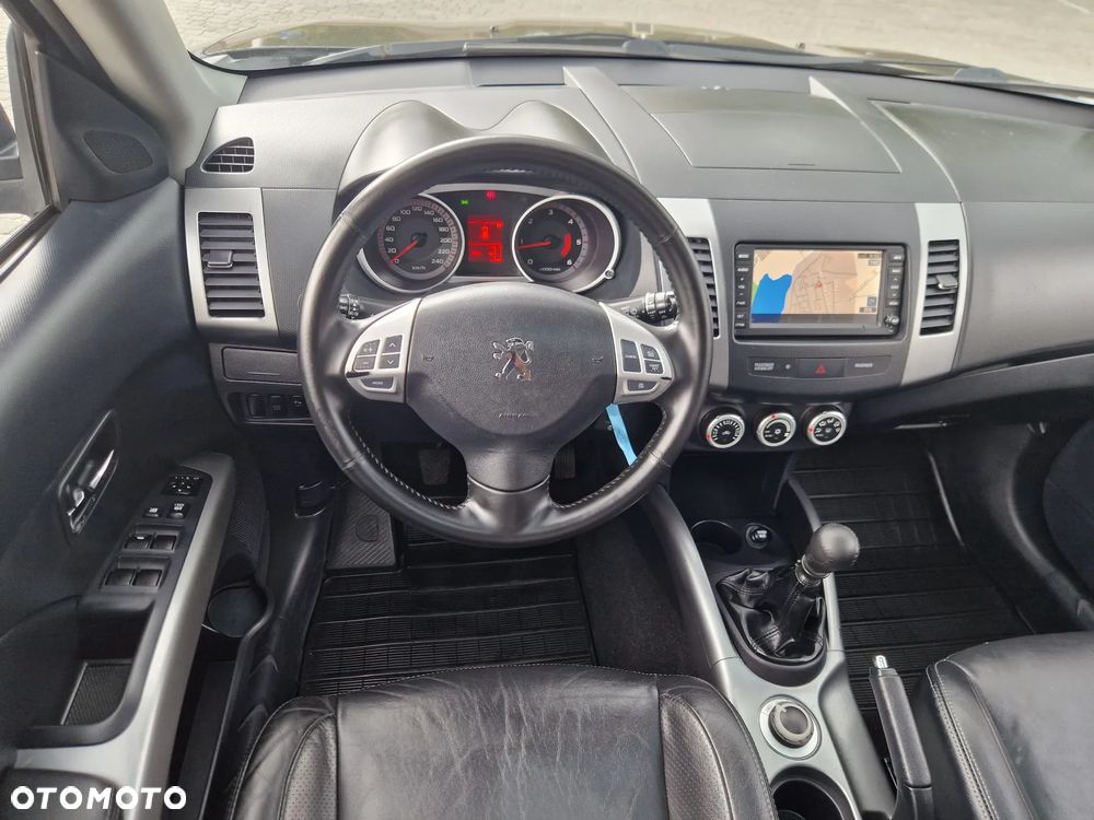 Peugeot 4007 2.2HDi Platinum - 29