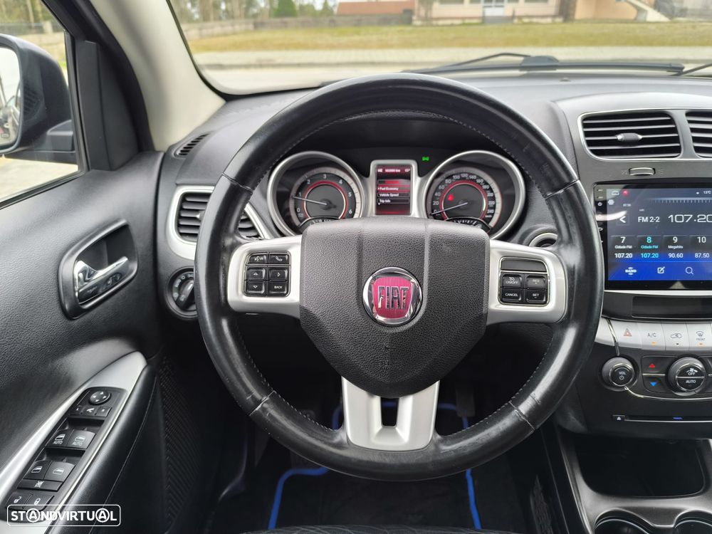 Fiat Freemont 2.0 M-Jet Urban - 44