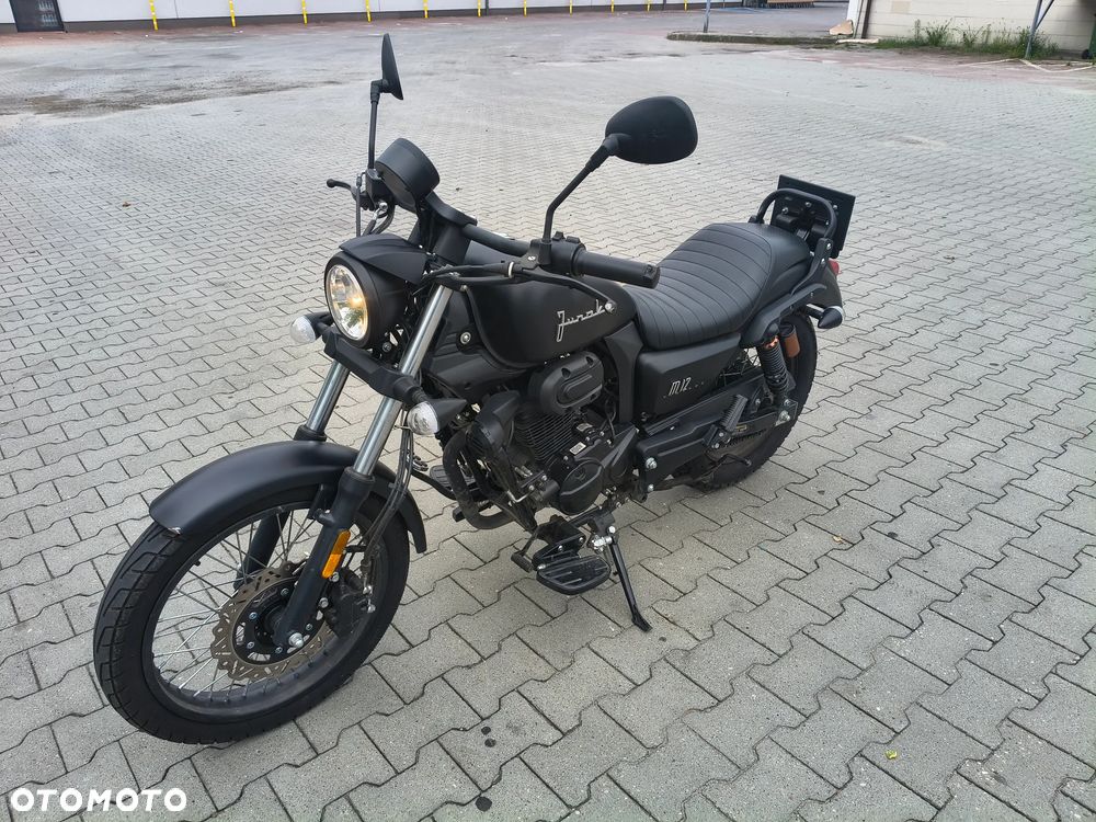 Junak M12 - 1