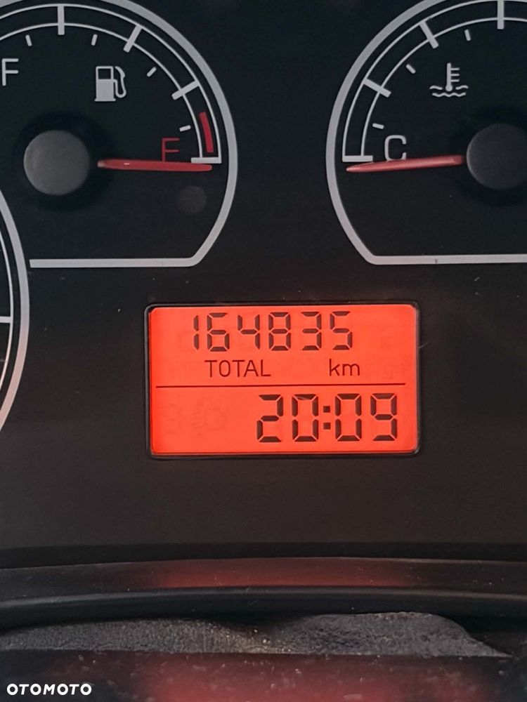 Fiat Punto - 4
