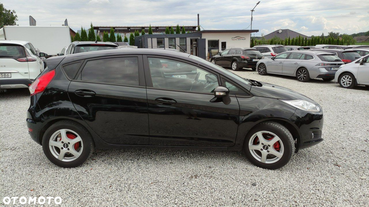 Ford Fiesta - 19