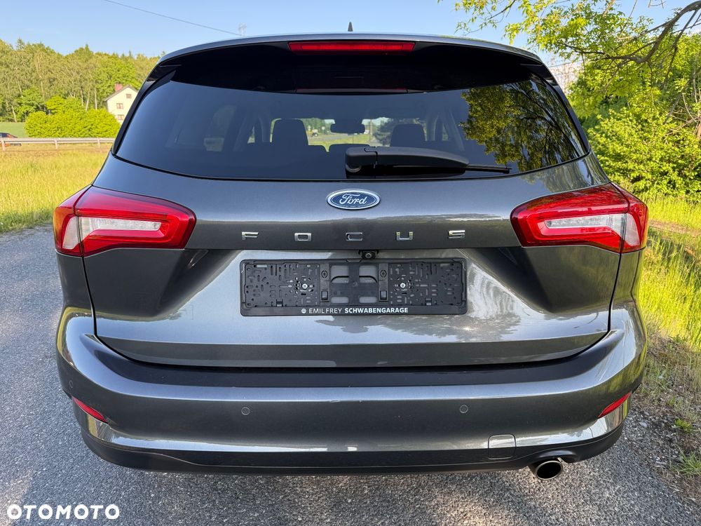 Ford Focus 1.0 EcoBoost Titanium - 10