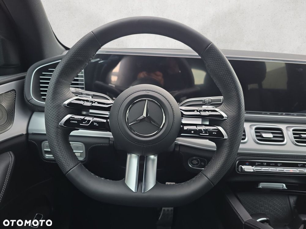 Mercedes-Benz GLE - 14