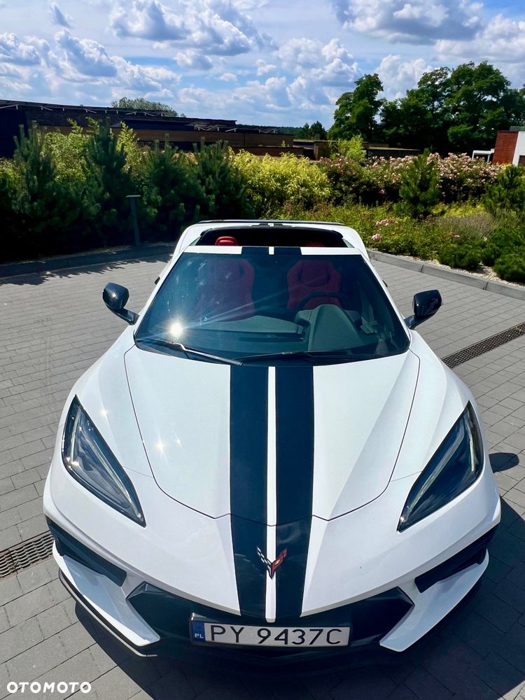 Chevrolet Corvette - 12