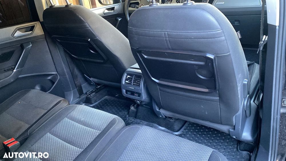 Volkswagen Touran 1.6 TDI DSG Comfortline - 16