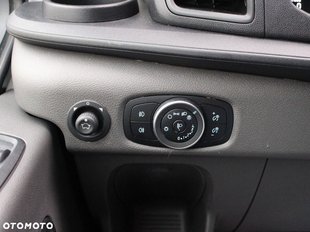 Ford transit Trend L3H2 - 24