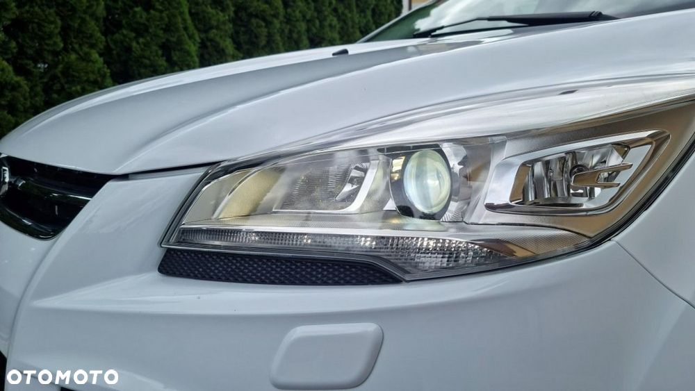 Ford Kuga - 10