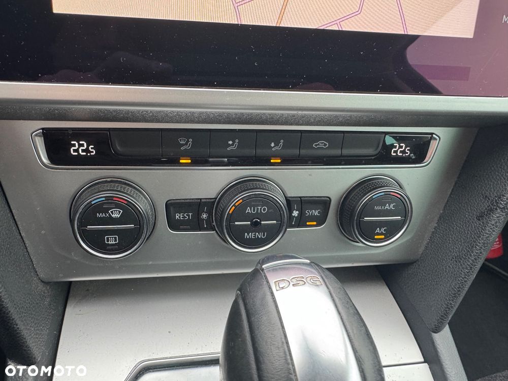 Volkswagen Passat 1.5 TSI OPF DSG Business - 23