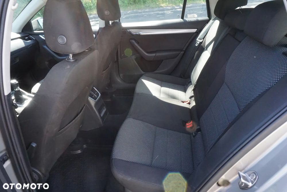 Skoda Octavia - 8
