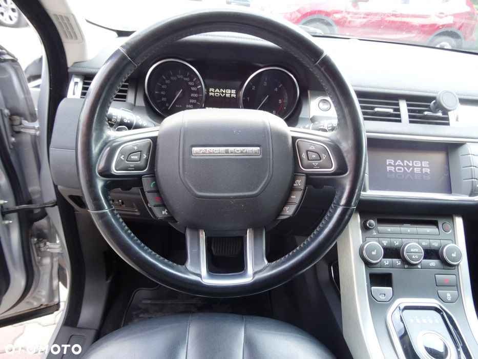 Land Rover Range Rover Evoque - 21