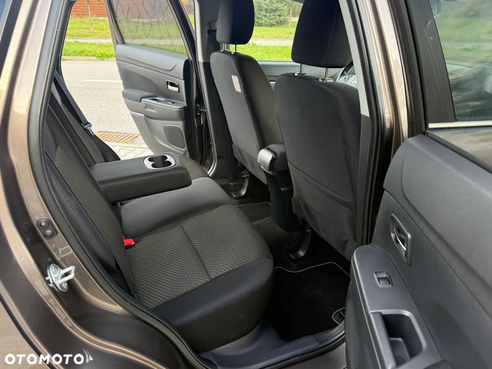 Mitsubishi ASX 1.6 2WD Intro Edition - 28