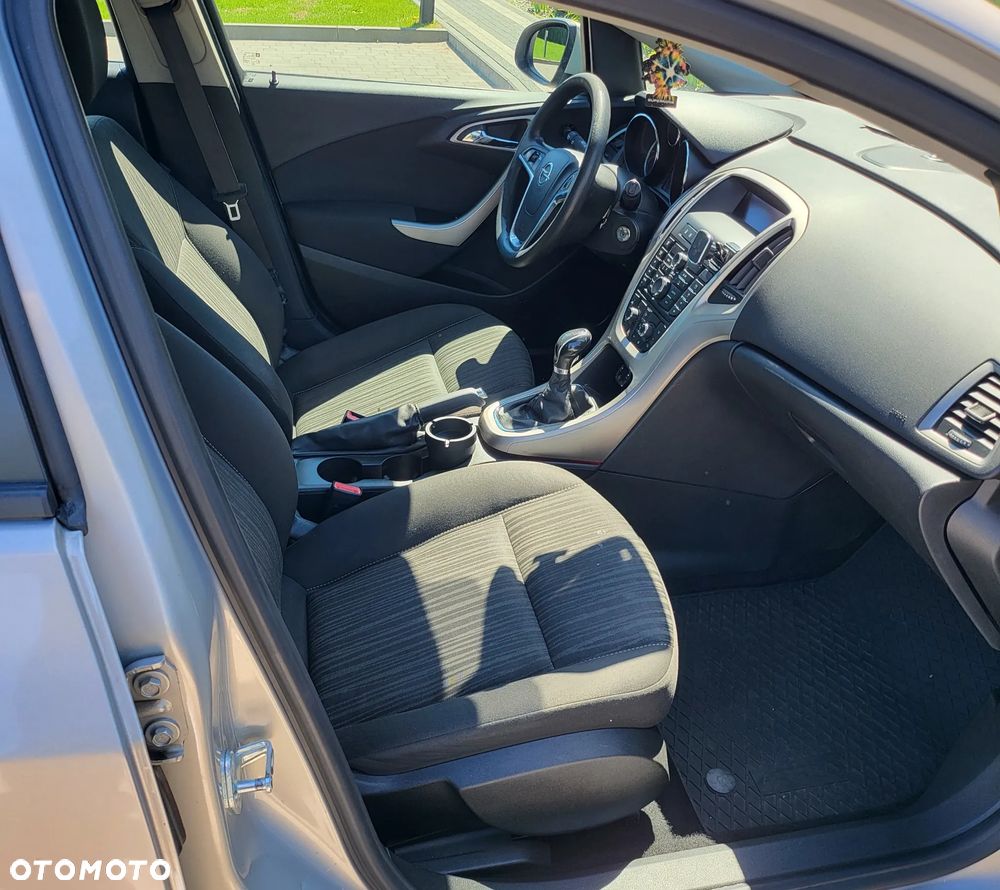 Opel Astra 1.6 Style - 16