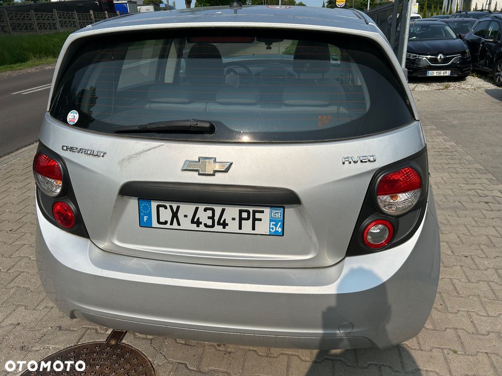 Chevrolet Aveo - 5
