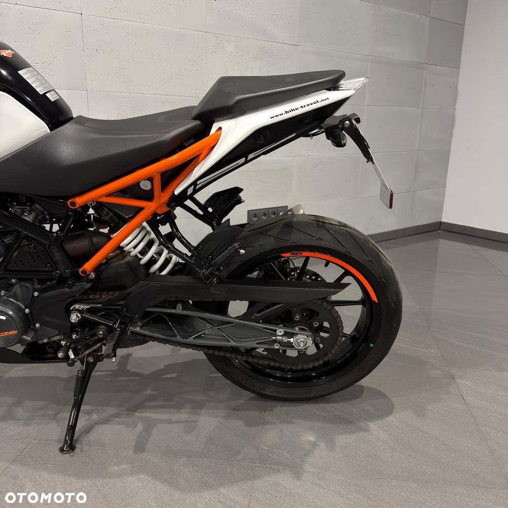 KTM Duke - 11