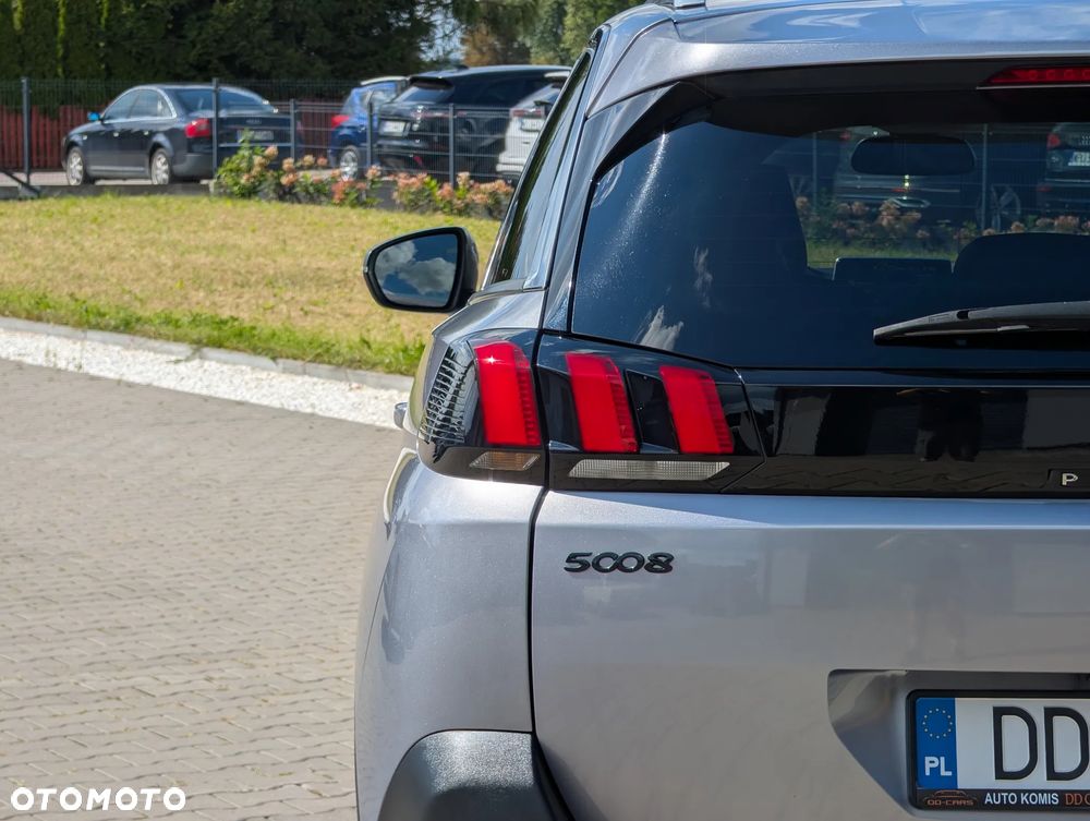 Peugeot 5008 2.0 BlueHDI Allure S&S - 11