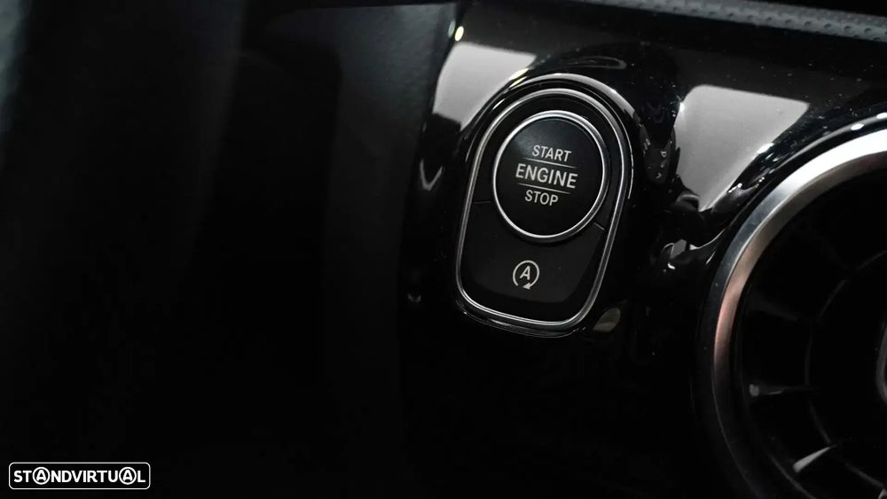 Mercedes-Benz A 200 Limousine d 8G-DCT AMG Line Advanced - 34