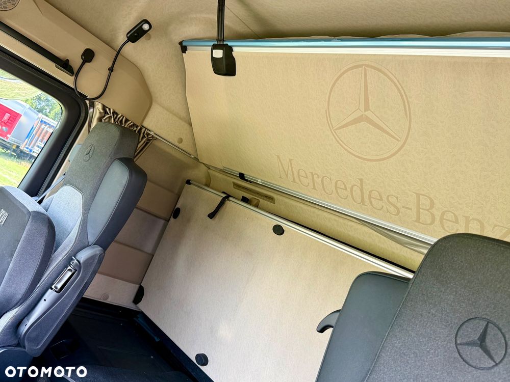 Mercedes-Benz Actros L 1948 LS - 12