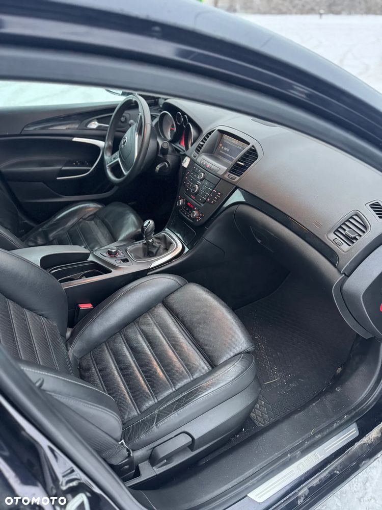 Opel Insignia 2.0 T Cosmo 4x4 - 6