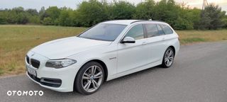 BMW Seria 5 520d xDrive Luxury Line