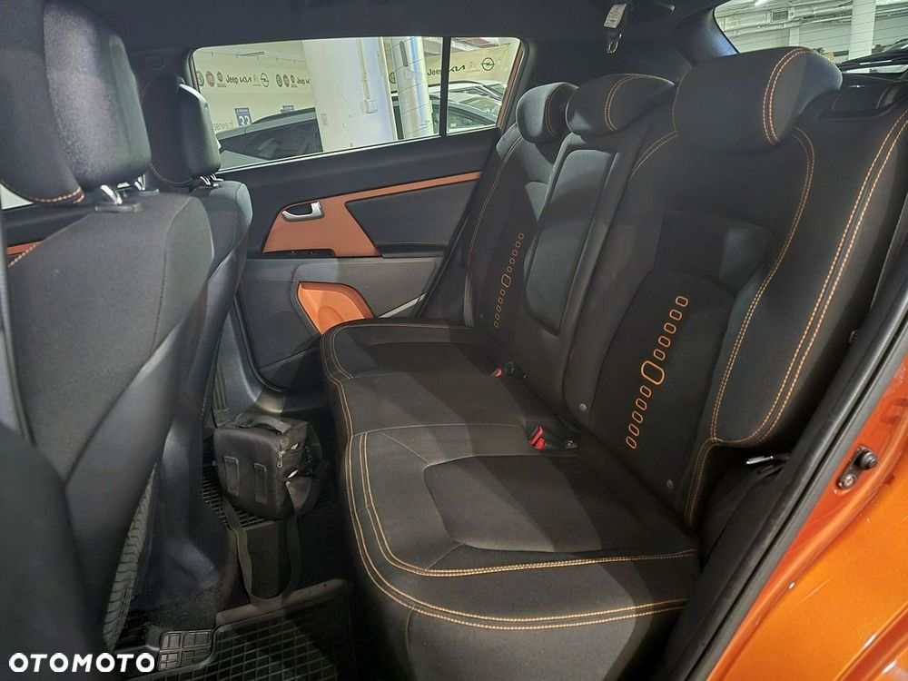 Kia Sportage - 16