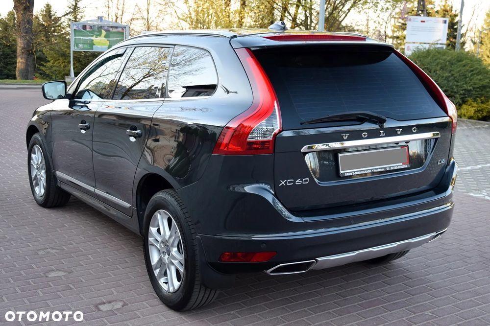Volvo XC 60 D4 Geartronic Summum - 13