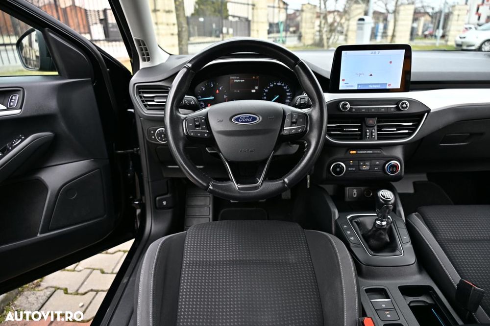 Ford Focus 1.5 EcoBlue Start-Stopp-System TREND - 13