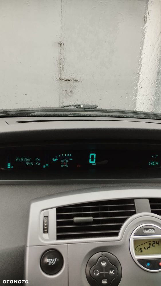 Renault Scenic 2.0 dCi FAP Privilege - 12