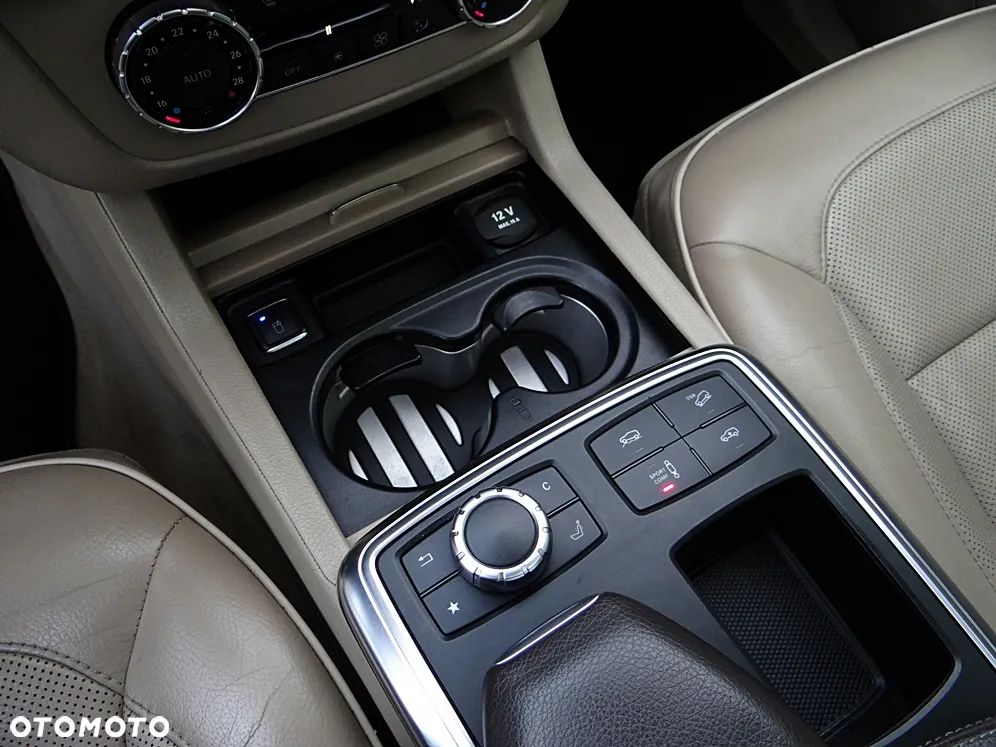 Mercedes-Benz ML 350 BlueTEC 4MATIC 7G-TRONIC - 30