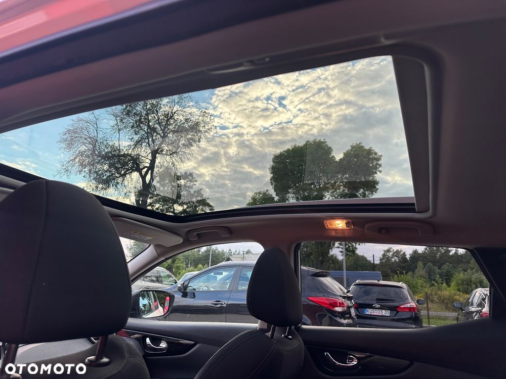 Nissan Qashqai 1.3 DIG-T TEKNA - 30