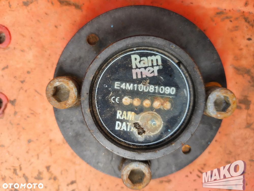 Młot hydrauliczny Sandvik Rammer M18 1850kg do koparki - 6