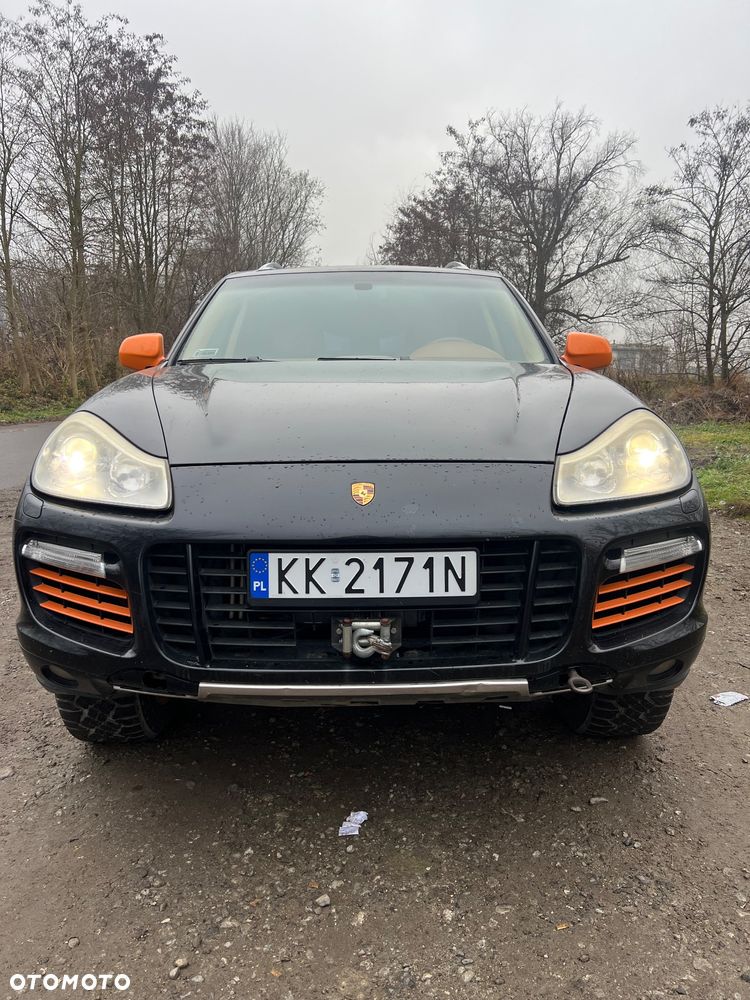 Porsche Cayenne - 3