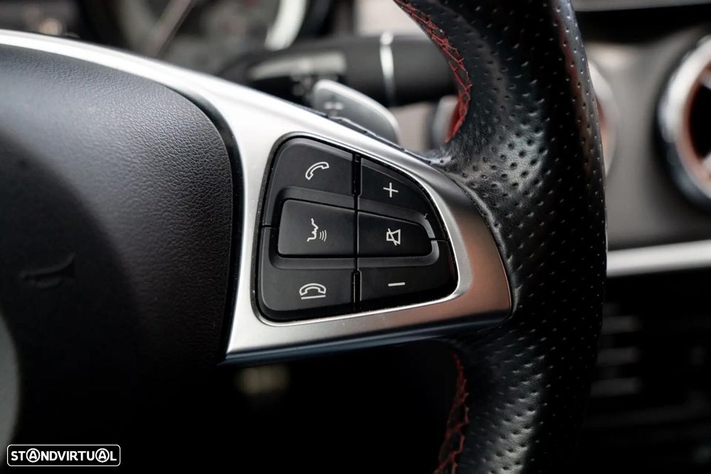 Mercedes-Benz GLA 180 (CDI) d 7G-DCT AMG Line - 20