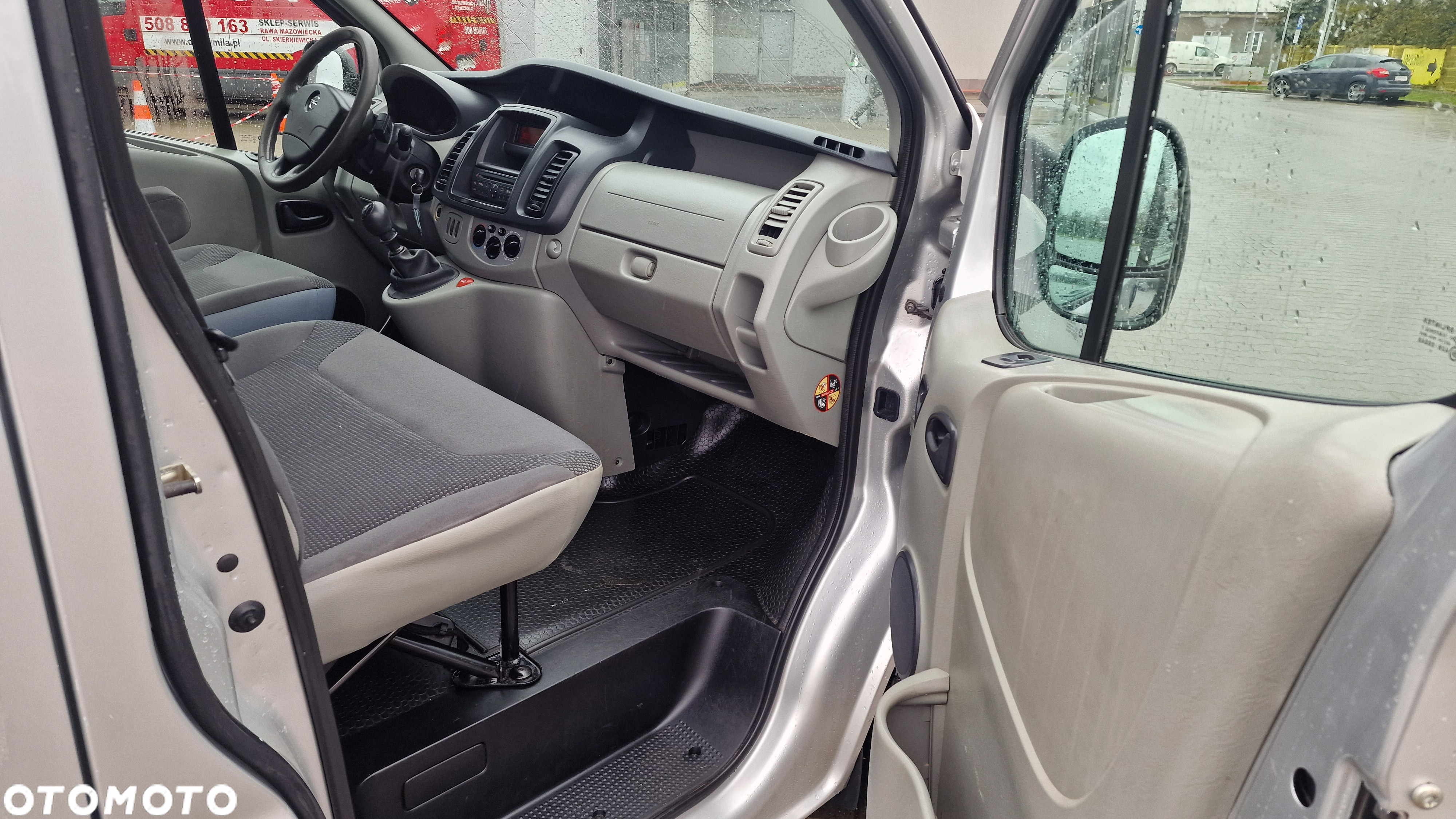 Opel Vivaro - 6