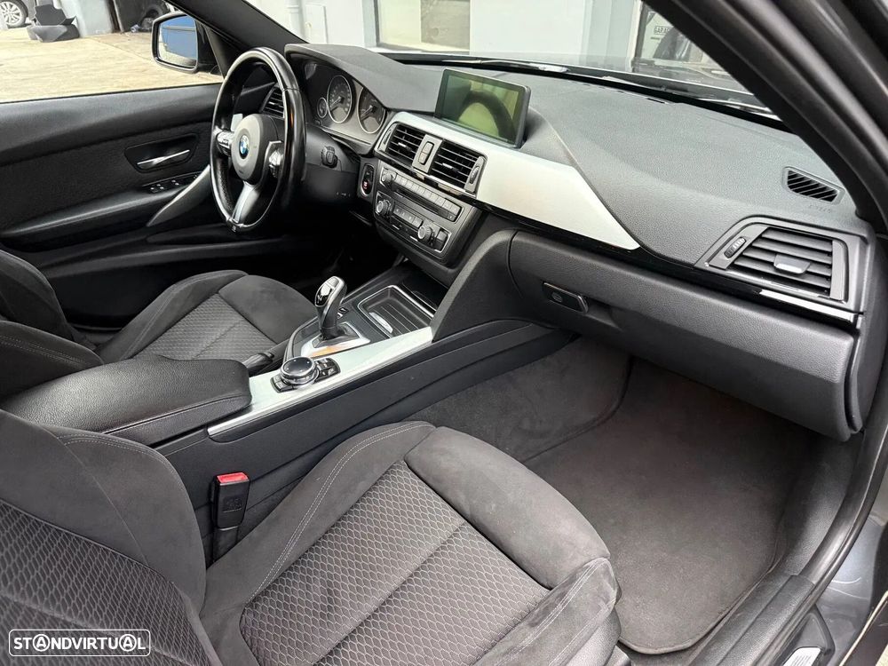 BMW 320 d Auto Pack M - 17