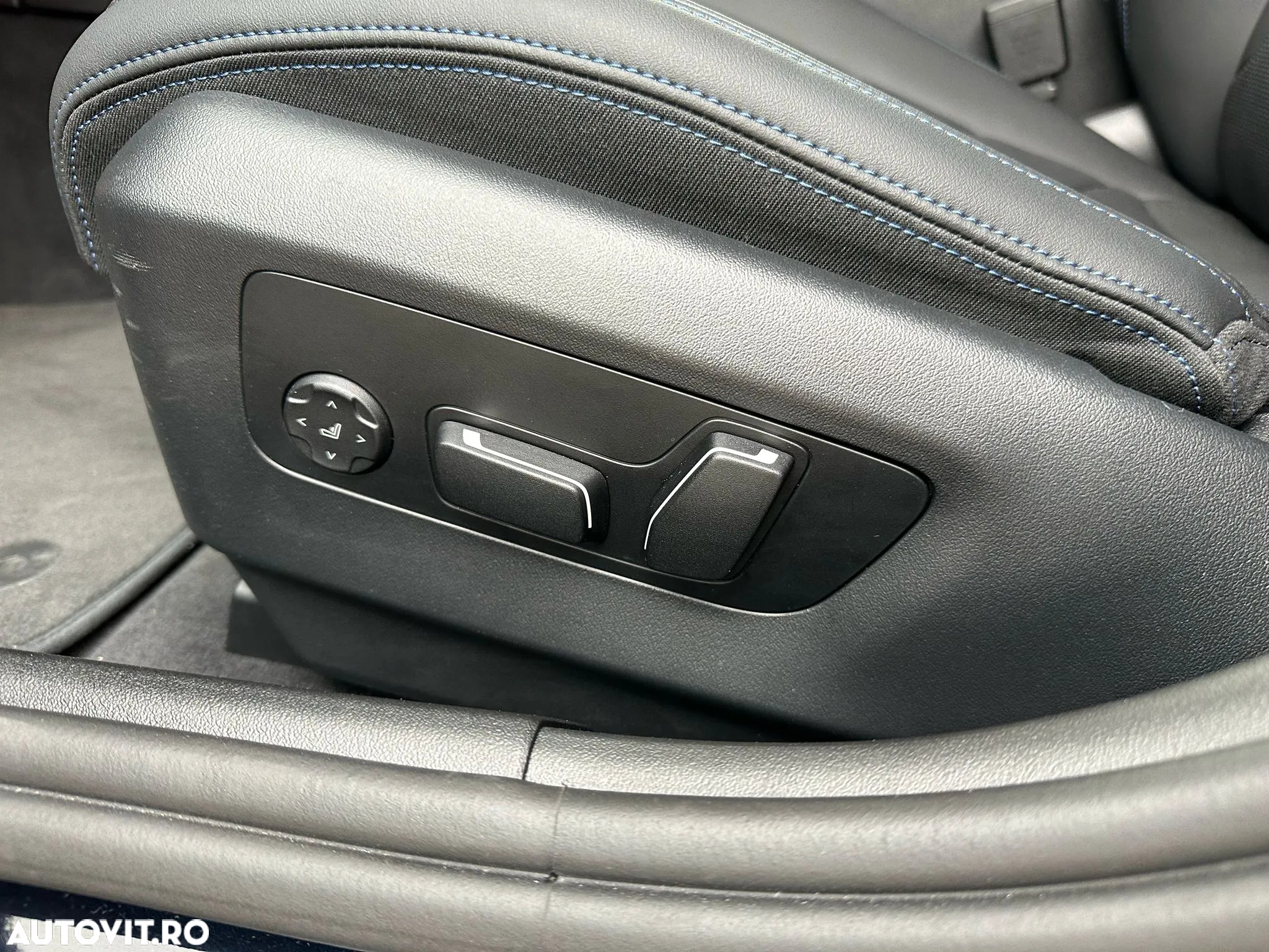 BMW Seria 5 520i Aut. - 13