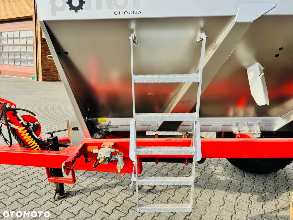 POMOT Chojna Pomot Chojna rozsiewacz przyczepiany UPR-7 - 12