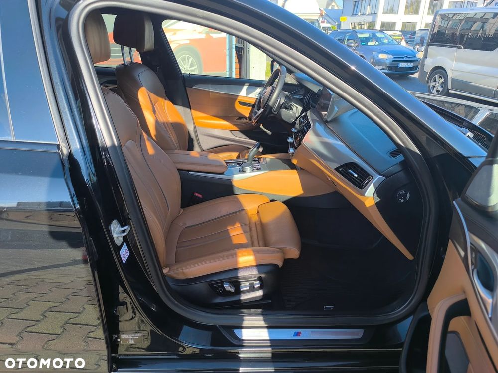 BMW Seria 5 530d M Sport sport - 18