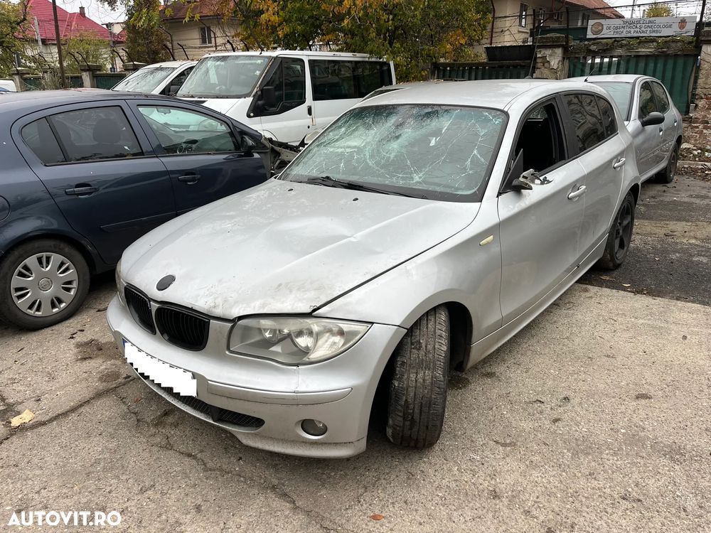 Dezmembrez Bmw Seria 1 2006 gri argintiu 118d 120d E87