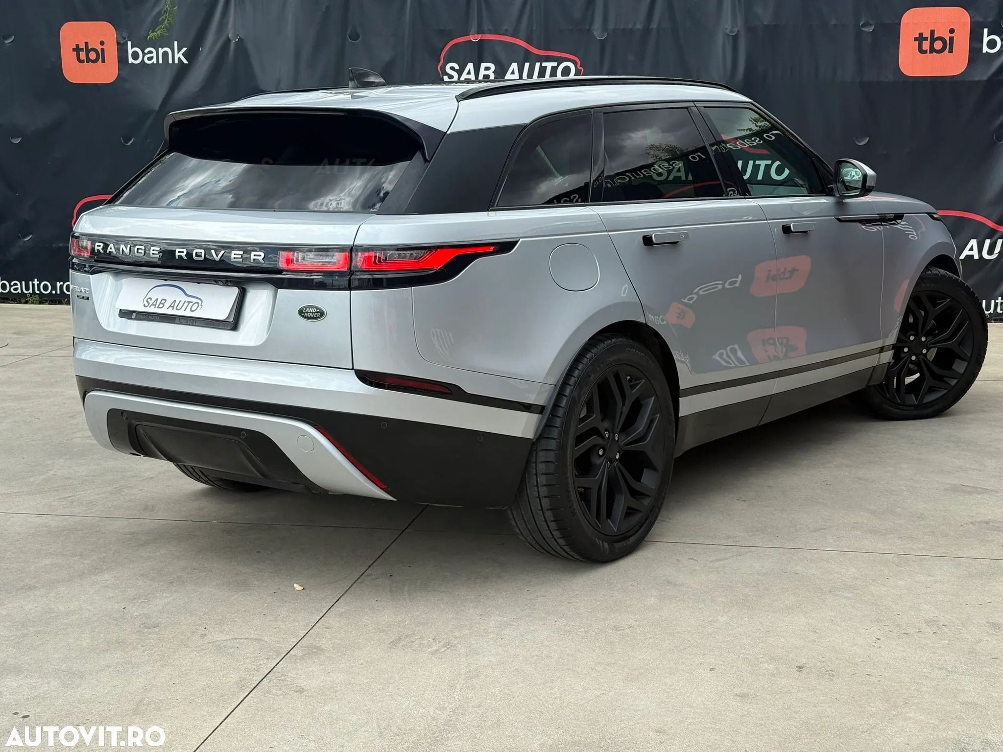Land Rover Range Rover Velar 3.0 - 23