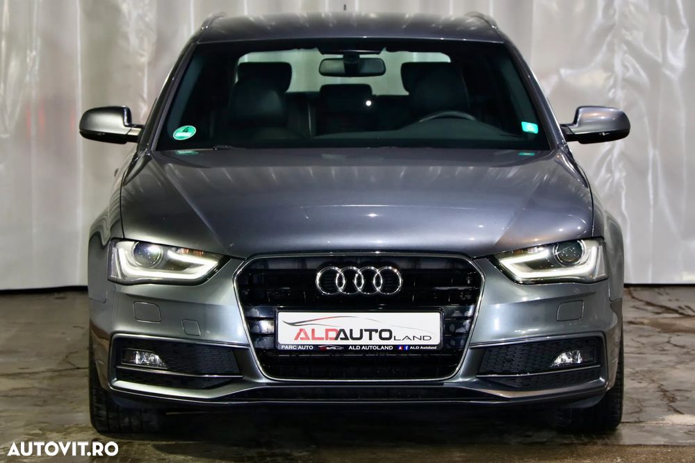 Audi A4 2.0 TDI DPF multitronic S line Sportpaket - 36