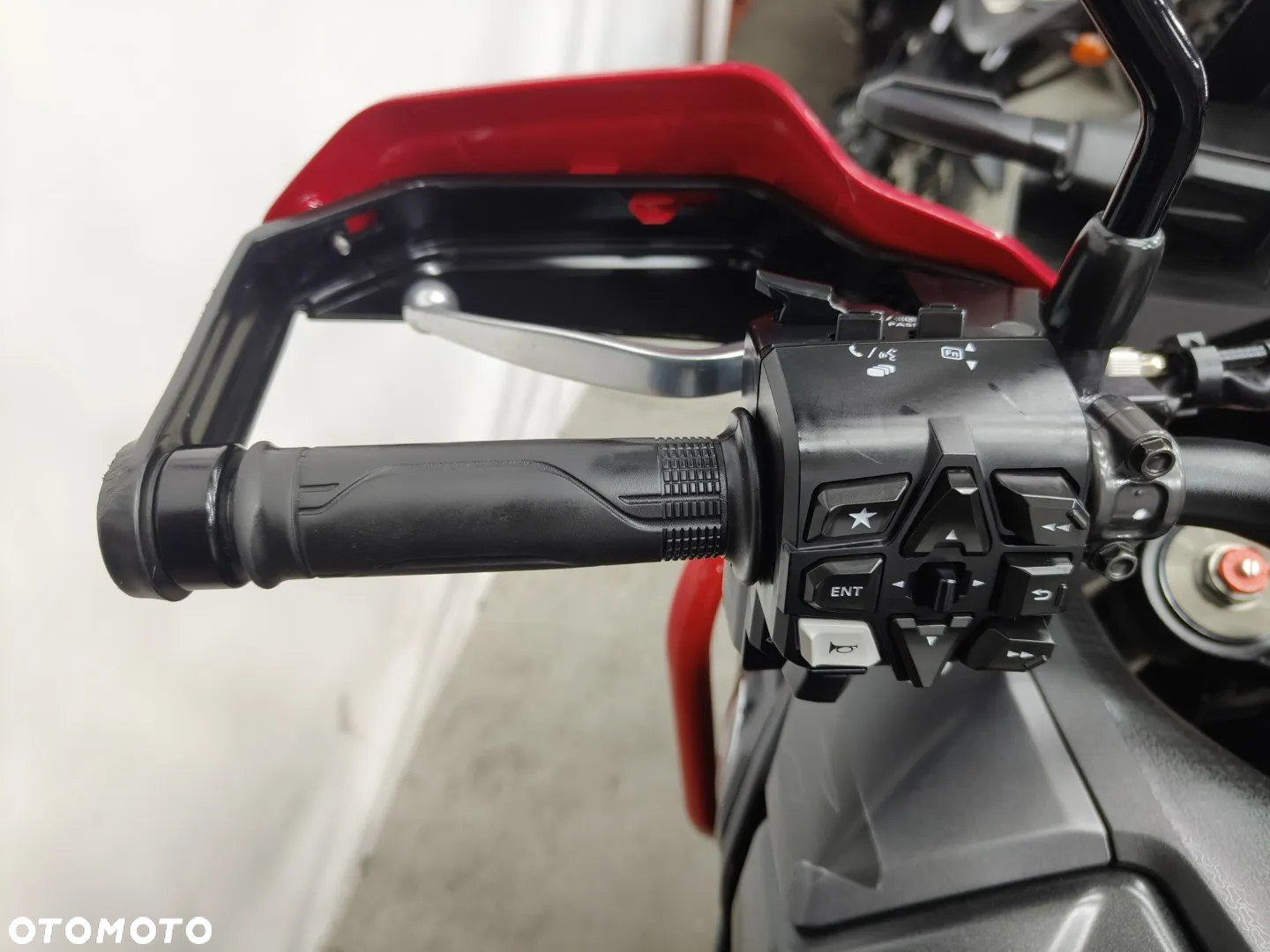 Honda CRF - 16