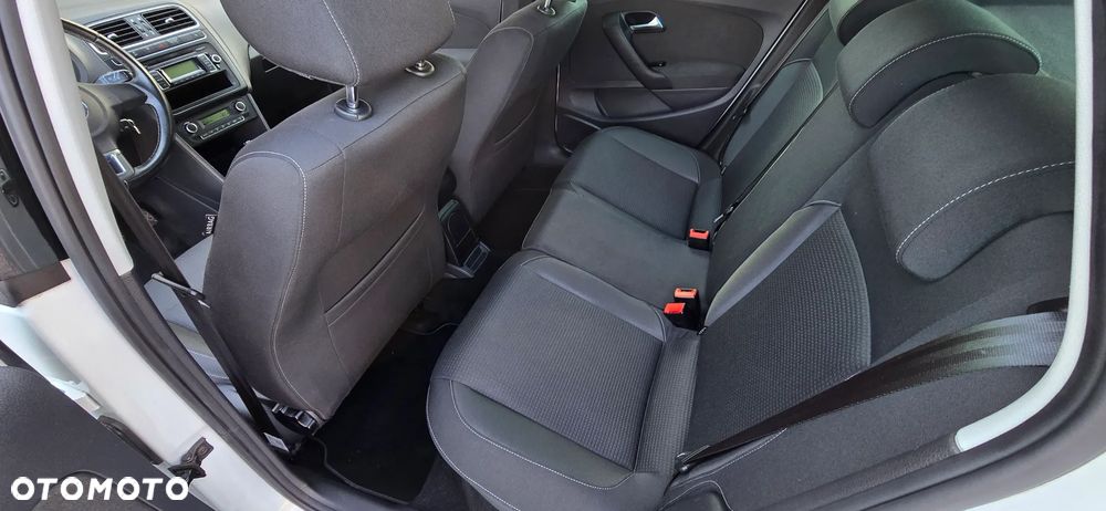 Volkswagen Polo - 8