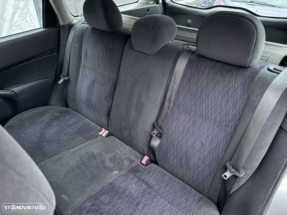 Ford Focus SW 1.4 Comfort - 7
