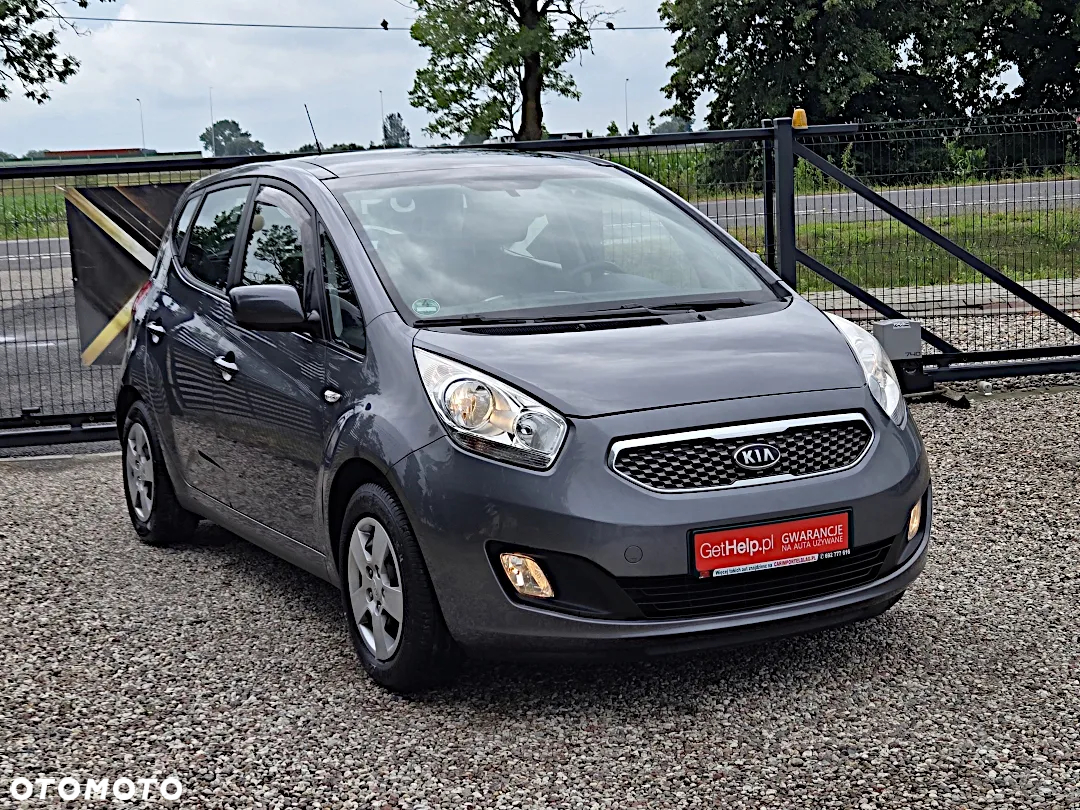 Kia Venga 1.4 L - 11