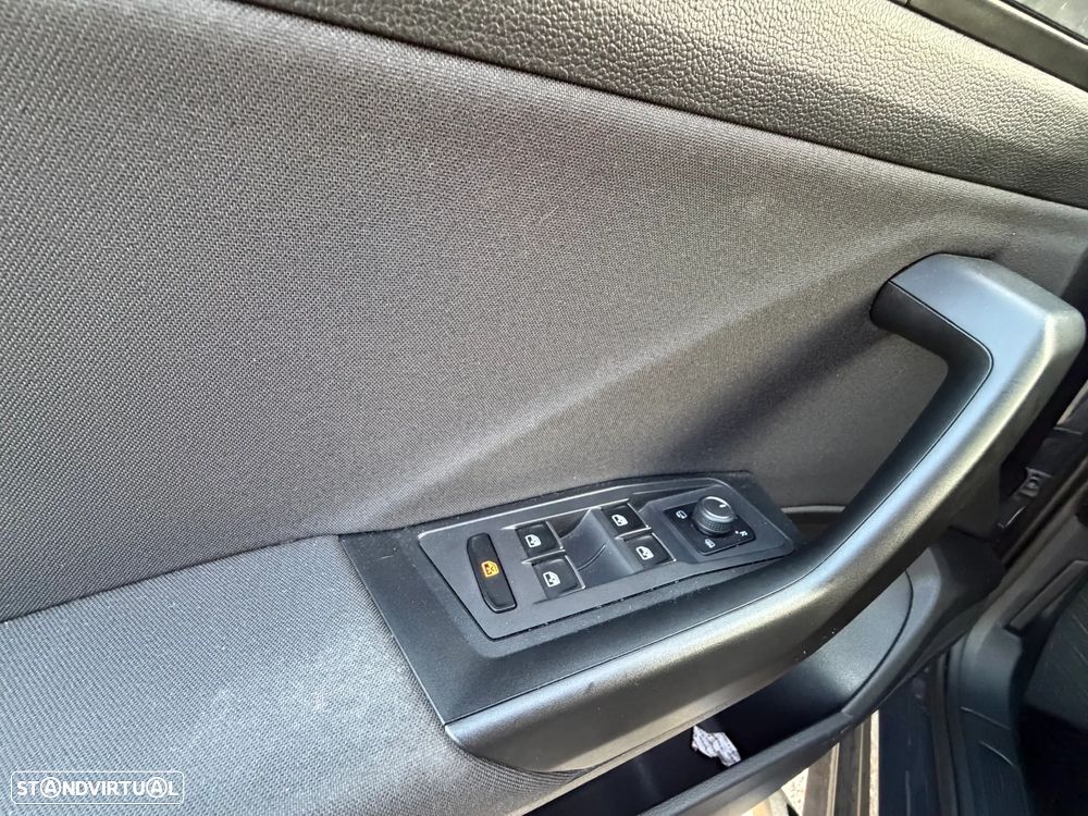 VW T-Roc 1.0 TSI Style - 32