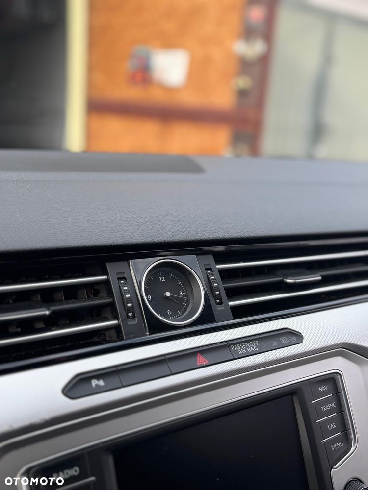 Volkswagen Passat 2.0 TDI BMT Comfortline DSG - 17