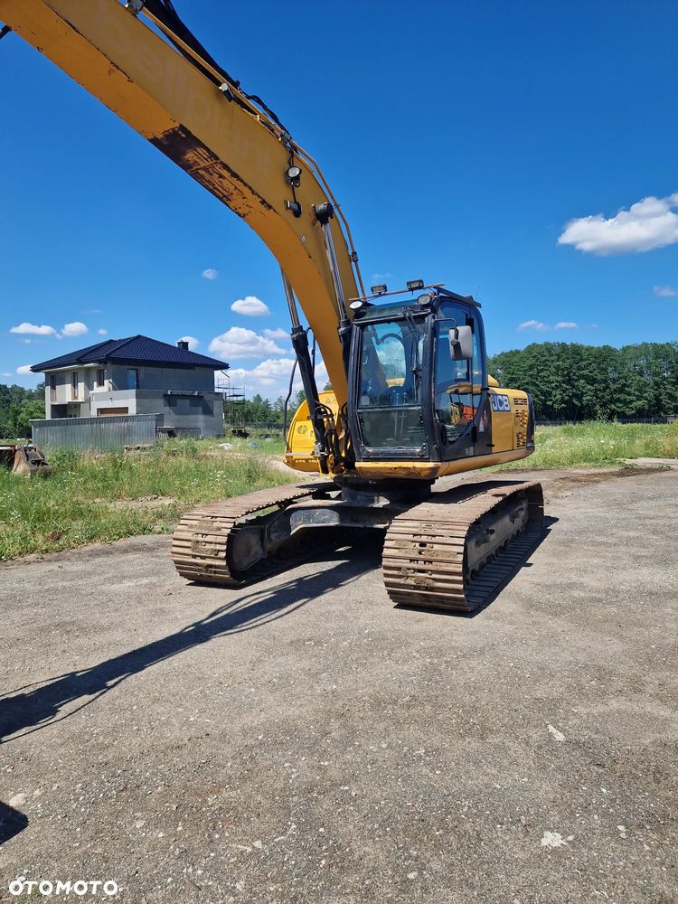 JCB JS 220LC - 2
