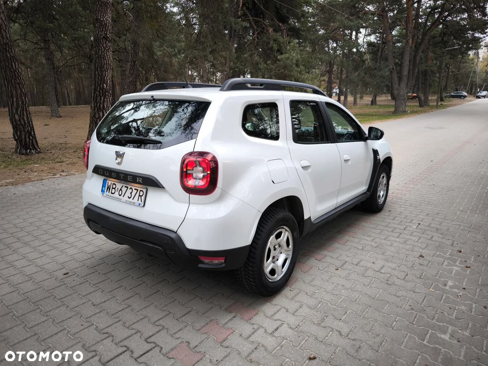 Dacia Duster 1.6 SCe S&S - 4